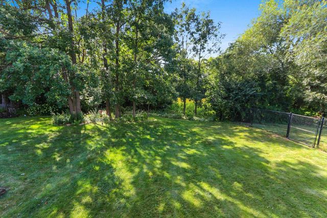 576 ST MARYS STREET, De Pere, WI 54115