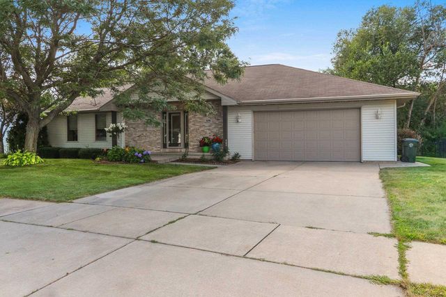 576 ST MARYS STREET, De Pere, WI 54115