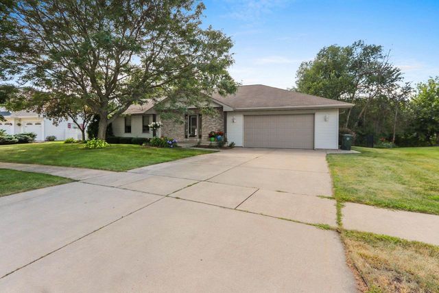 576 ST MARYS STREET, De Pere, WI 54115