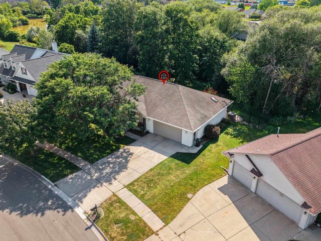 576 ST MARYS STREET, De Pere, WI 54115