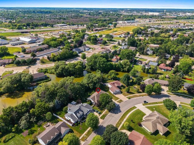 576 ST MARYS STREET, De Pere, WI 54115