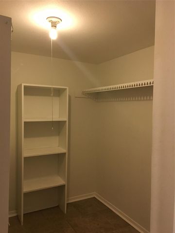 5625 Antoine Drive 102, Houston, TX 77091