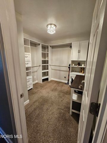 5013 Allen Street, Sylvania, OH 43560