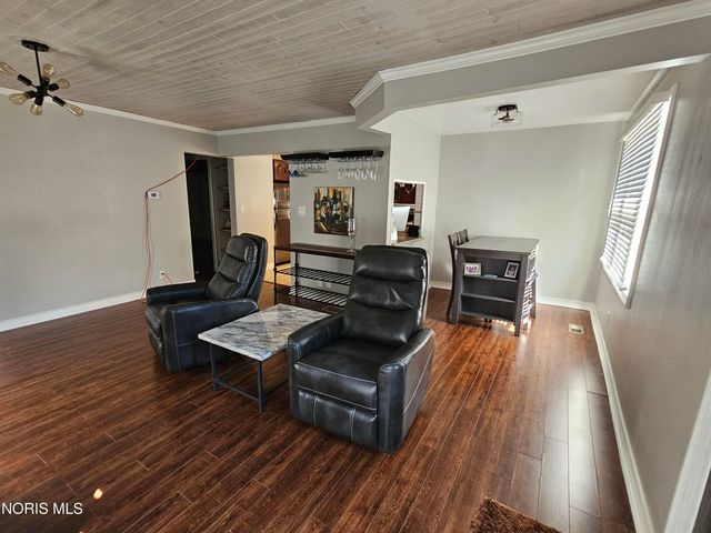 5013 Allen Street, Sylvania, OH 43560