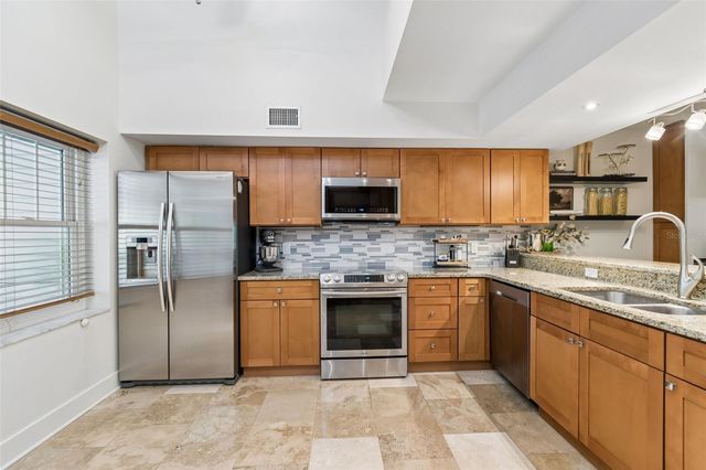 2599 DOLLY BAY DRIVE 302, Palm Harbor, FL 34684