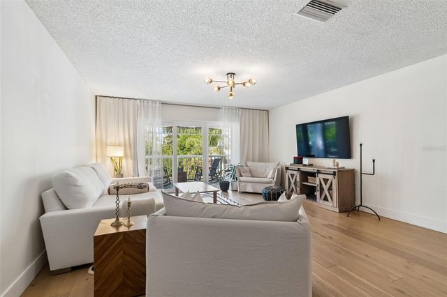 2599 DOLLY BAY DRIVE 302, Palm Harbor, FL 34684