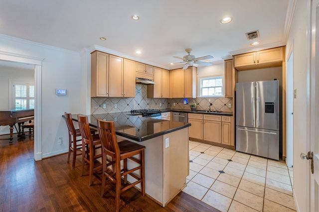 3110 Randall Street, Houston, TX 77018