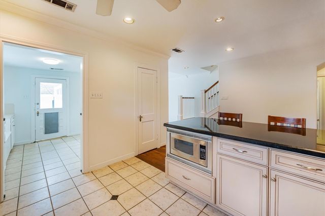 3110 Randall Street, Houston, TX 77018