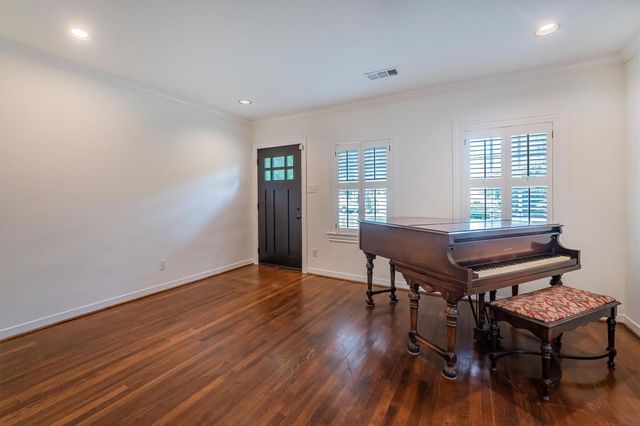 3110 Randall Street, Houston, TX 77018