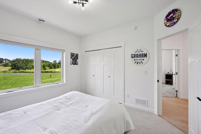 25617 Cedar Lane, New Prague, MN 56071