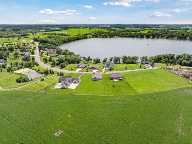 25617 Cedar Lane, New Prague, MN 56071
