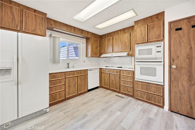 2953 Manzanita Way, Hemet, CA 92545