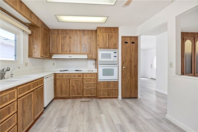 2953 Manzanita Way, Hemet, CA 92545