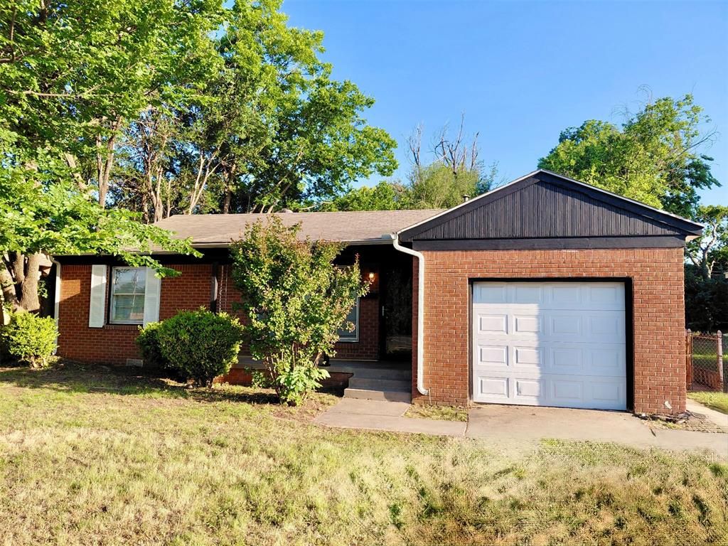1702 W Britton Road, Oklahoma City, OK 73120