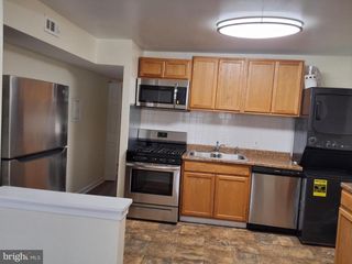8417 GREENBELT RD #8417-201, Greenbelt, MD 20770