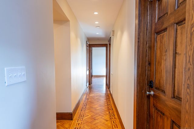 37 East Pearl Street, New Haven, CT 06513