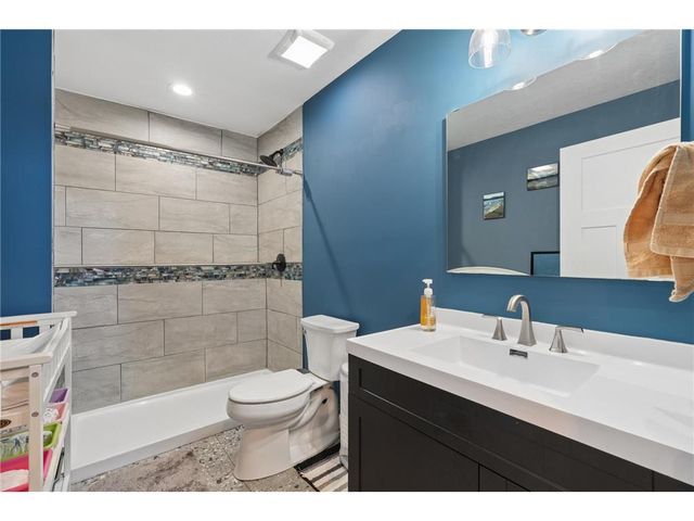 1314 Blue Jay Place, New Richmond, WI 54017