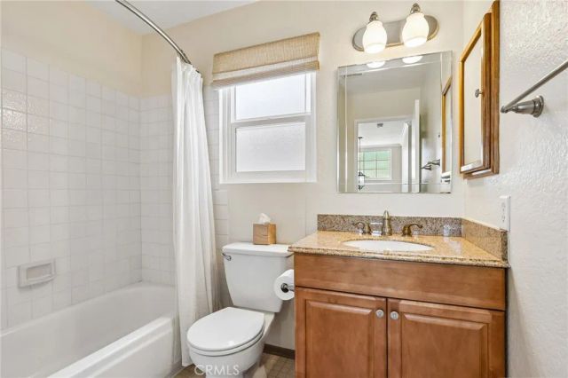 4 El Vaquero, Rancho Santa Margarita, CA 92688