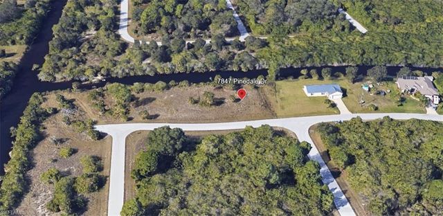 7847 Pinedale DR, Port Charlotte, FL 33981