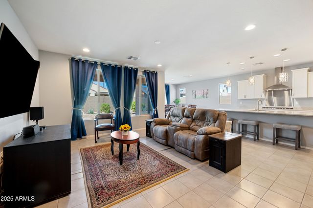 7280 W CACTUS WREN Way, Florence, AZ 85132