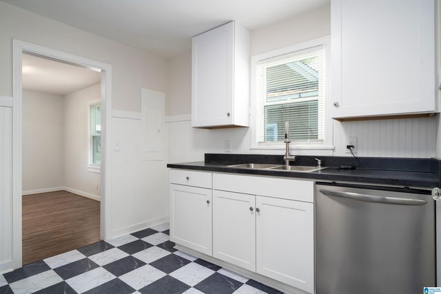 5517 COURT J, Birmingham, AL 35208