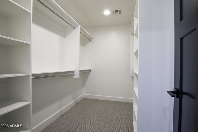 4427 E TURNEY Avenue, Phoenix, AZ 85018