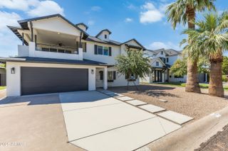 4427 E TURNEY Avenue, Phoenix, AZ 85018