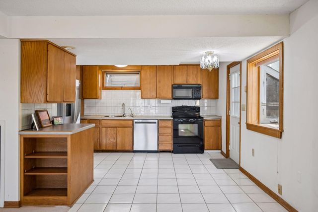 13837 Sheffield Lane N, Maple Grove, MN 55311