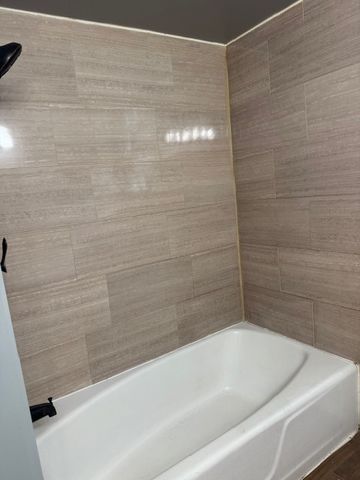 8815 S Halsted Street, Chicago, IL 60620