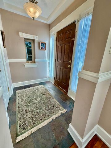 300 W Main Street, Mt Vernon, KY 40456