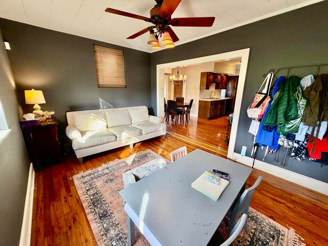 300 W Main Street, Mt Vernon, KY 40456