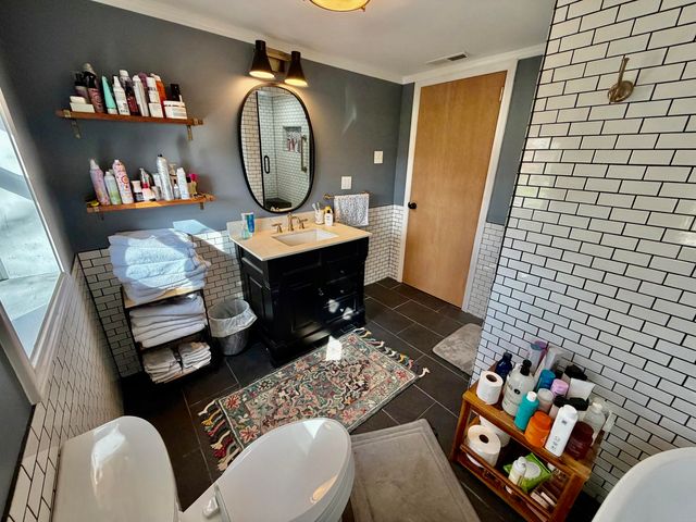 300 W Main Street, Mt Vernon, KY 40456