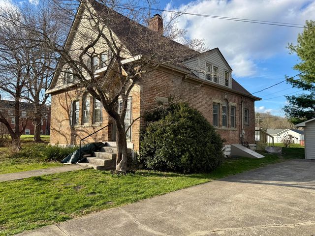 300 W Main Street, Mt Vernon, KY 40456