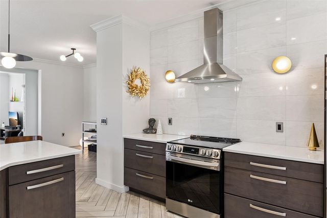 371 SALT MARSH LANE, Groveland, FL 34736