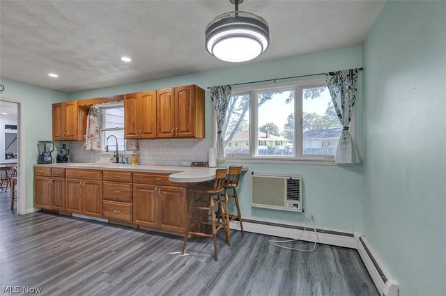 5847 Clement Drive, Lorain, OH 44053