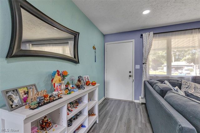 5847 Clement Drive, Lorain, OH 44053