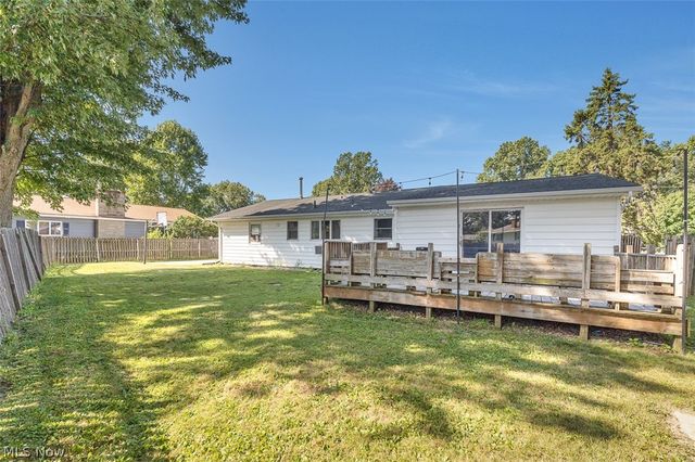 5847 Clement Drive, Lorain, OH 44053