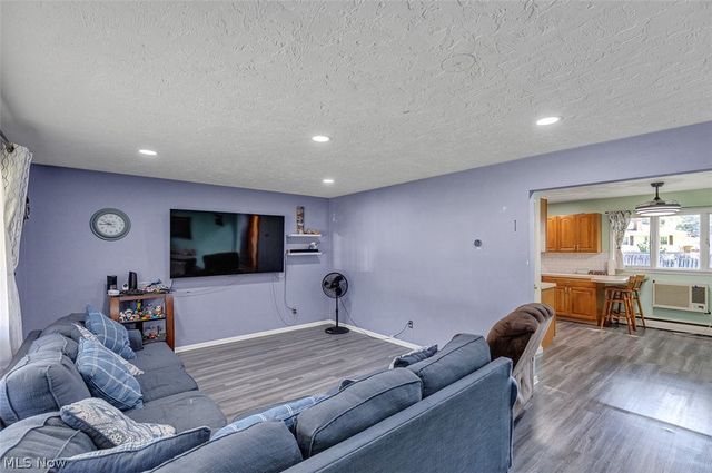 5847 Clement Drive, Lorain, OH 44053