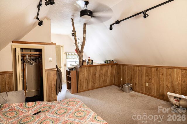 138 Strand Road, New London, NC 28127