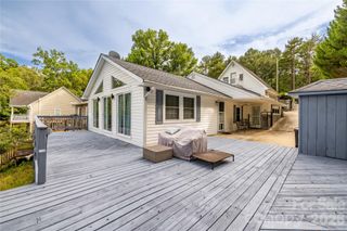 138 Strand Road, New London, NC 28127