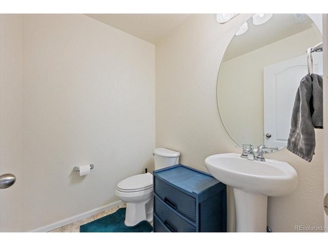 4777 E 98th Pl, Thornton, CO 80229