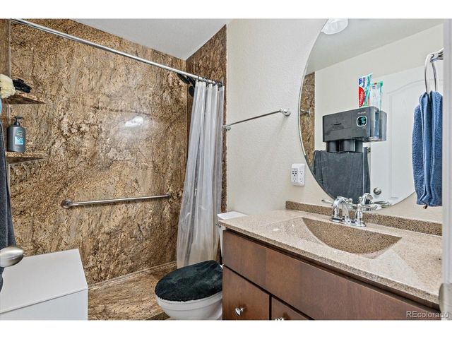 4777 E 98th Pl, Thornton, CO 80229