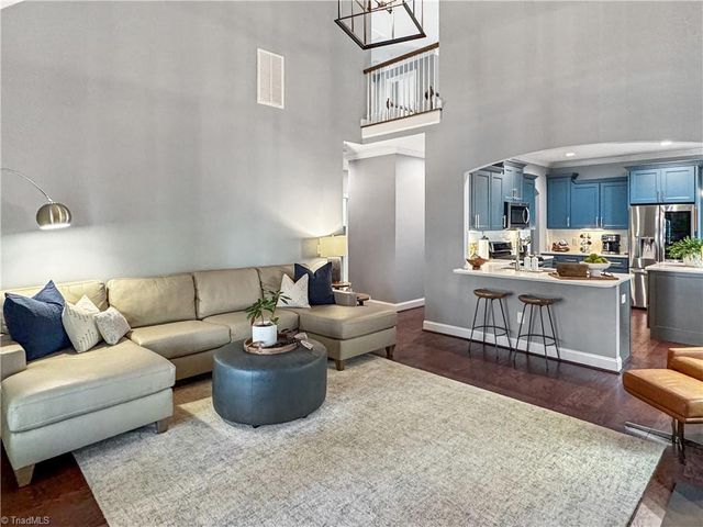 2234 Renaissance Lane, High Point, NC 27262