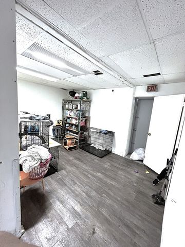 3614 W Division Street, Chicago, IL 60651