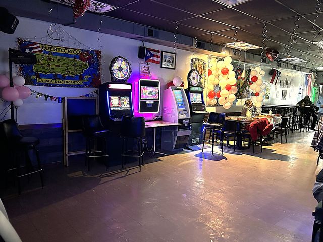 3614 W Division Street, Chicago, IL 60651