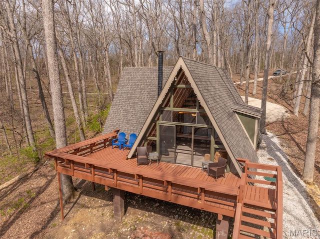 357 Seebrook Lake Drive, Innsbrook, MO 63390
