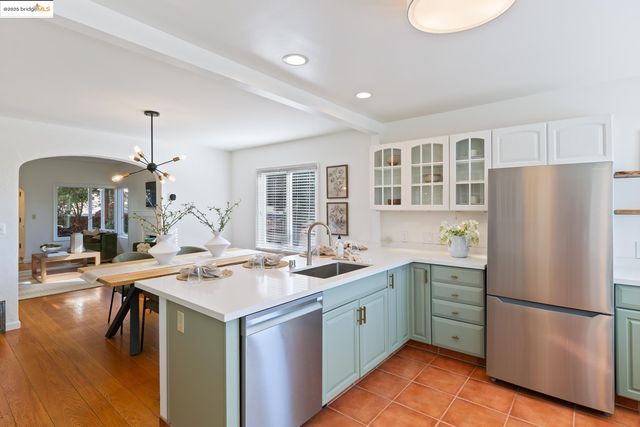 4689 FAIR AVENUE, Oakland, CA 94619