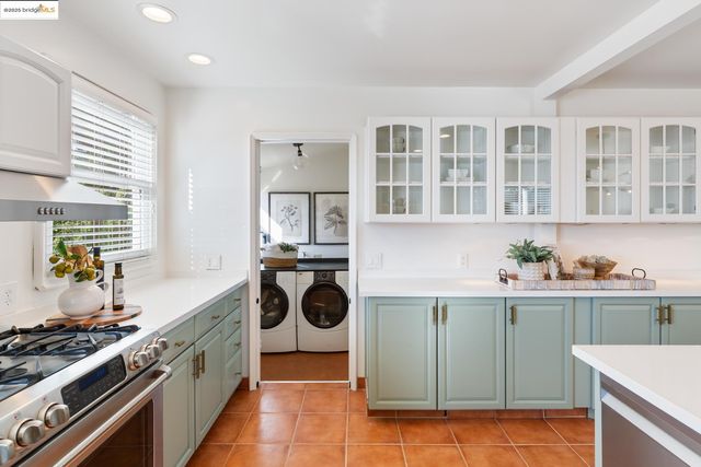 4689 FAIR AVENUE, Oakland, CA 94619