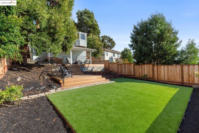 4689 FAIR AVENUE, Oakland, CA 94619