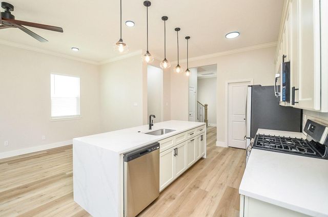 846 Lucky Street, Houston, TX 77088